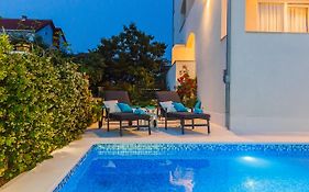 Villa Apartments Katja